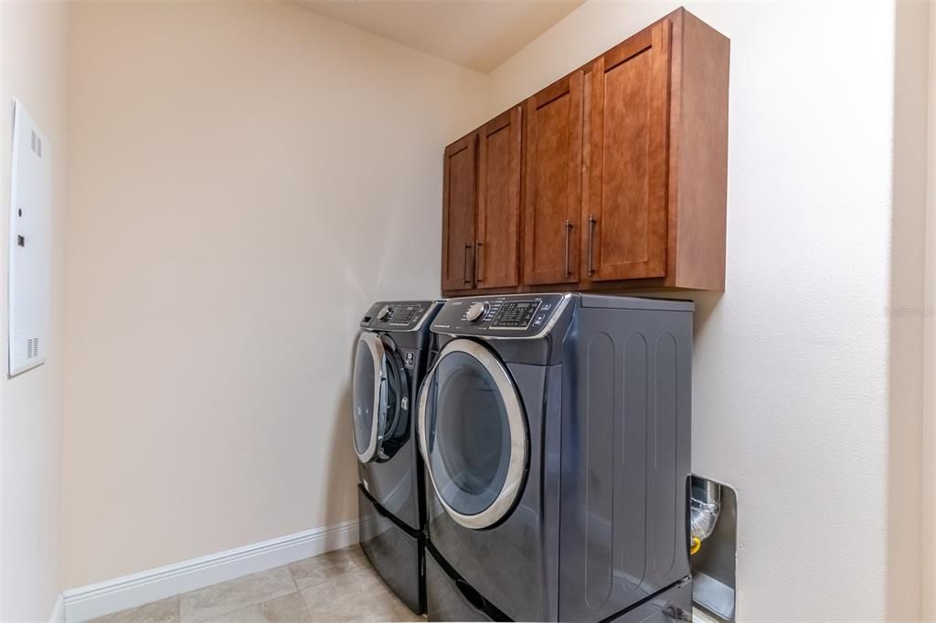 待售: $473,500 (3 贝兹, 3 浴室, 2649 平方英尺)