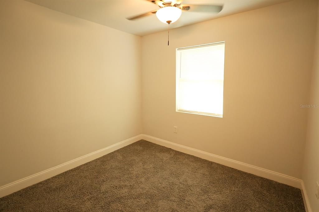 For Sale: $320,000 (3 beds, 2 baths, 832 Square Feet)