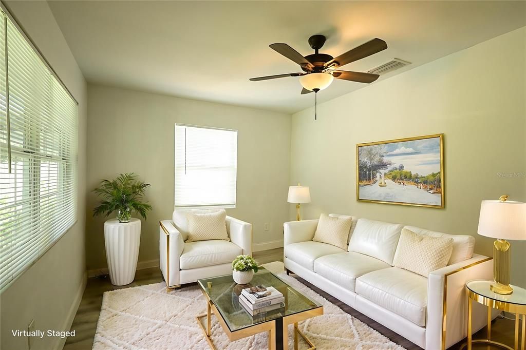 For Sale: $320,000 (3 beds, 2 baths, 832 Square Feet)