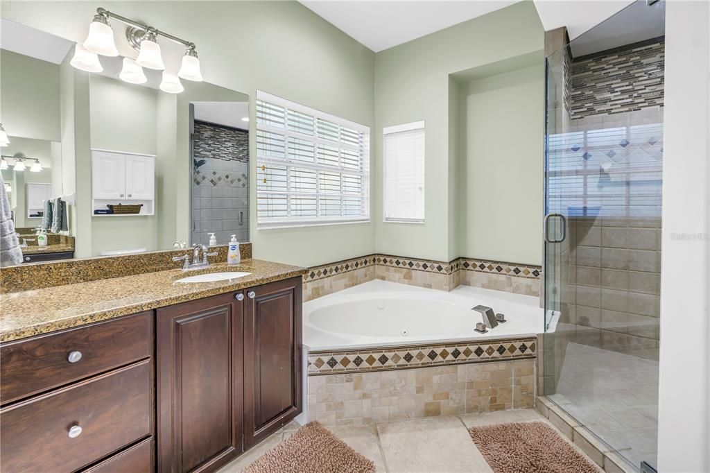 待售: $2,275,000 (5 贝兹, 3 浴室, 3009 平方英尺)