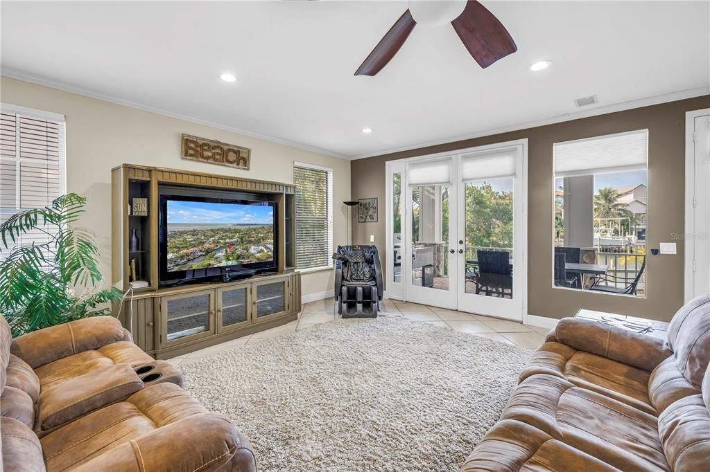 待售: $2,275,000 (5 贝兹, 3 浴室, 3009 平方英尺)