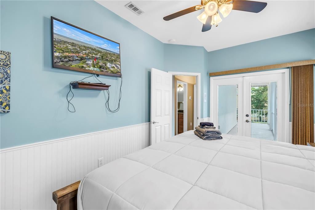 待售: $2,275,000 (5 贝兹, 3 浴室, 3009 平方英尺)