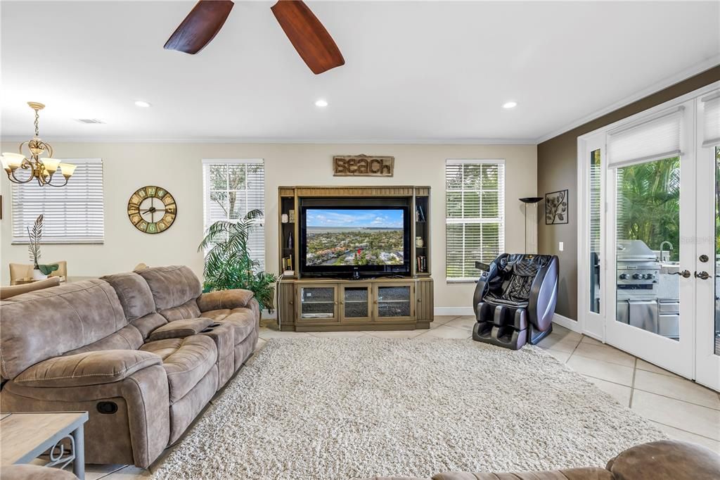 待售: $2,275,000 (5 贝兹, 3 浴室, 3009 平方英尺)