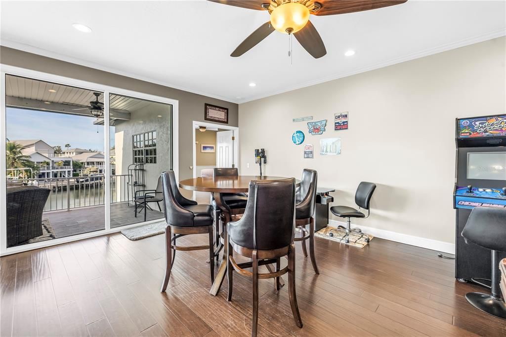 待售: $2,275,000 (5 贝兹, 3 浴室, 3009 平方英尺)