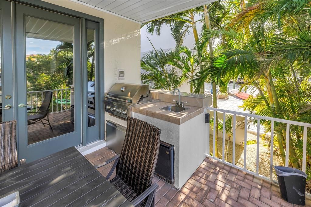 待售: $2,275,000 (5 贝兹, 3 浴室, 3009 平方英尺)