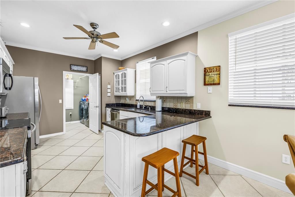 待售: $2,275,000 (5 贝兹, 3 浴室, 3009 平方英尺)