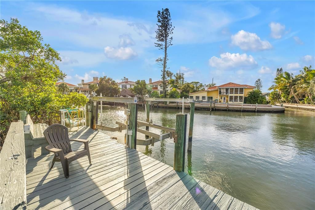 待售: $2,275,000 (5 贝兹, 3 浴室, 3009 平方英尺)