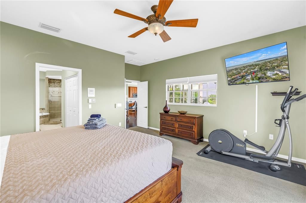 待售: $2,275,000 (5 贝兹, 3 浴室, 3009 平方英尺)