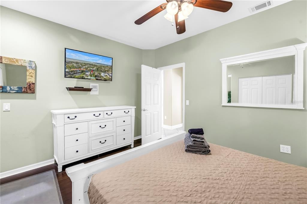 待售: $2,275,000 (5 贝兹, 3 浴室, 3009 平方英尺)