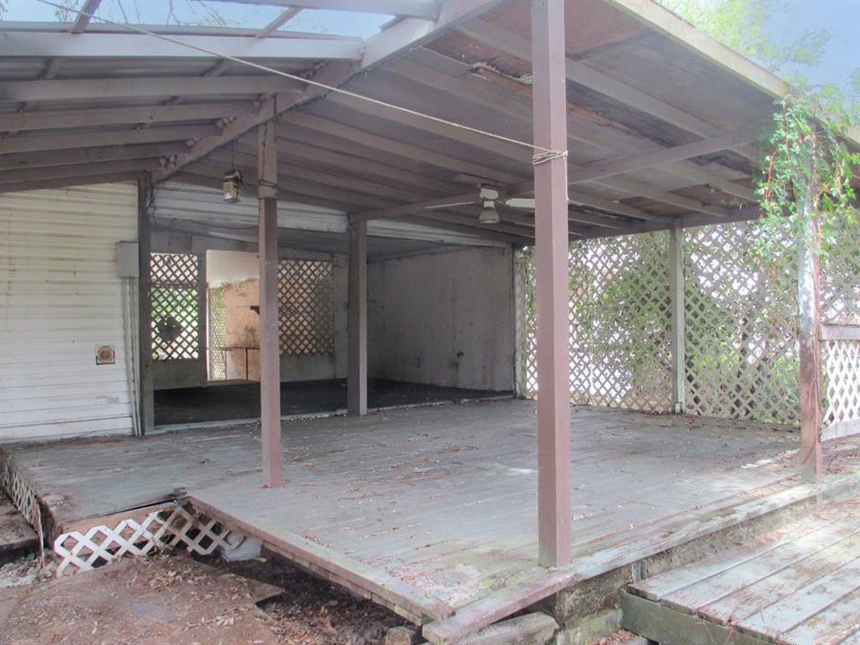 На продажу: $160,000 (3 спален, 2 ванн, 1404 Квадратных фут)