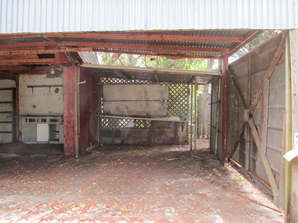 На продажу: $160,000 (3 спален, 2 ванн, 1404 Квадратных фут)