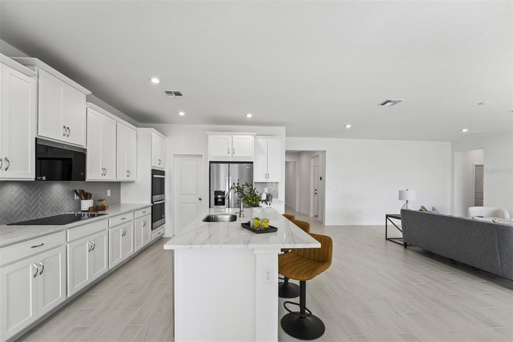 For Sale: $602,990 (4 beds, 3 baths, 2278 Square Feet)