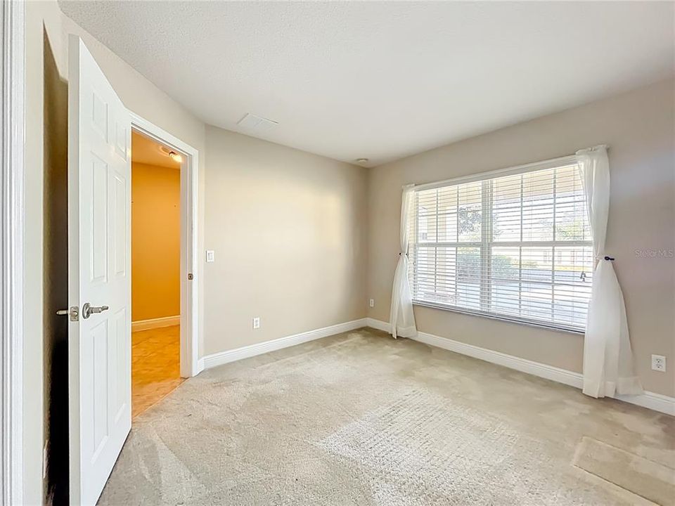 На продажу: $315,000 (3 спален, 2 ванн, 1663 Квадратных фут)