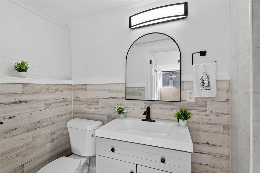 Active With Contract: $497,900 (3 beds, 2 baths, 1716 Square Feet)