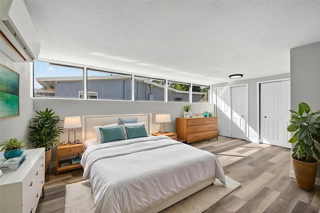 Active With Contract: $497,900 (3 beds, 2 baths, 1716 Square Feet)