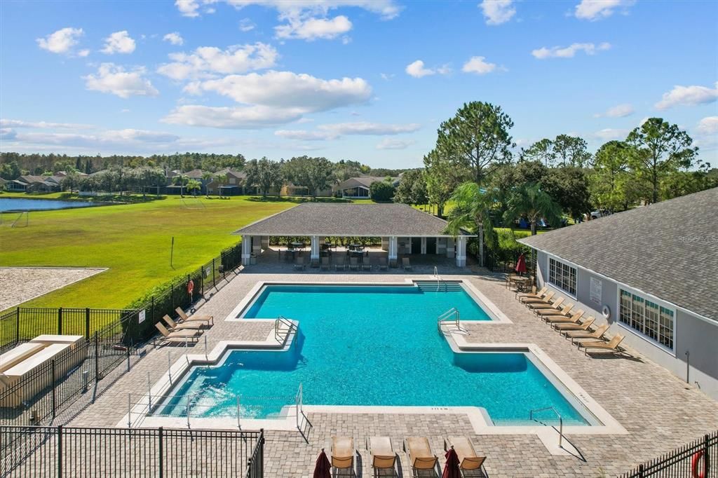 En Renta: $2,750 (4 camas, 2 baños, 2216 Pies cuadrados)