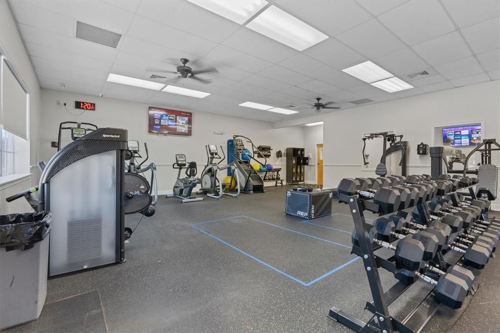 En Renta: $2,750 (4 camas, 2 baños, 2216 Pies cuadrados)