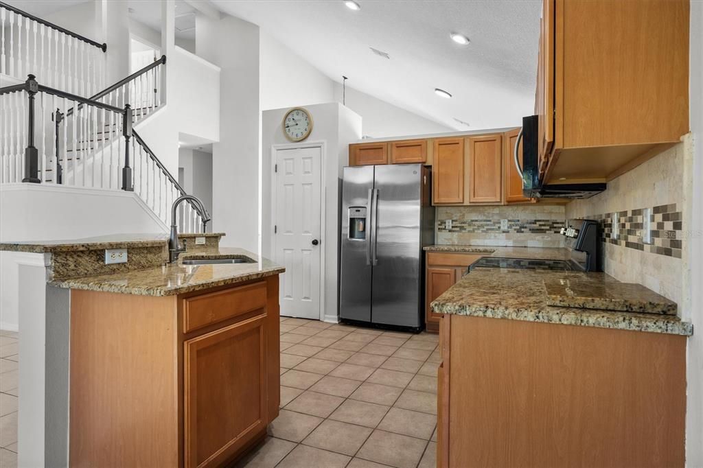 En Renta: $2,750 (4 camas, 2 baños, 2216 Pies cuadrados)