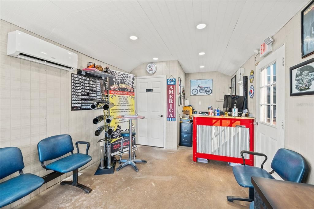 For Sale: $889,000 (0 beds, 0 baths, 252 Square Feet)