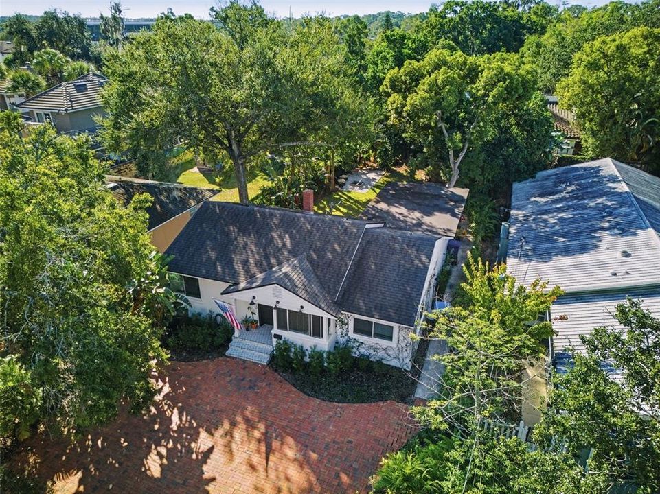 合同活跃: $575,000 (3 贝兹, 2 浴室, 1453 平方英尺)