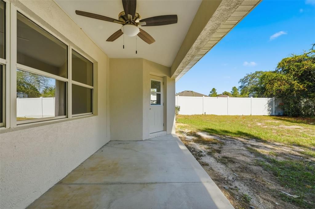 For Sale: $325,000 (3 beds, 2 baths, 1779 Square Feet)