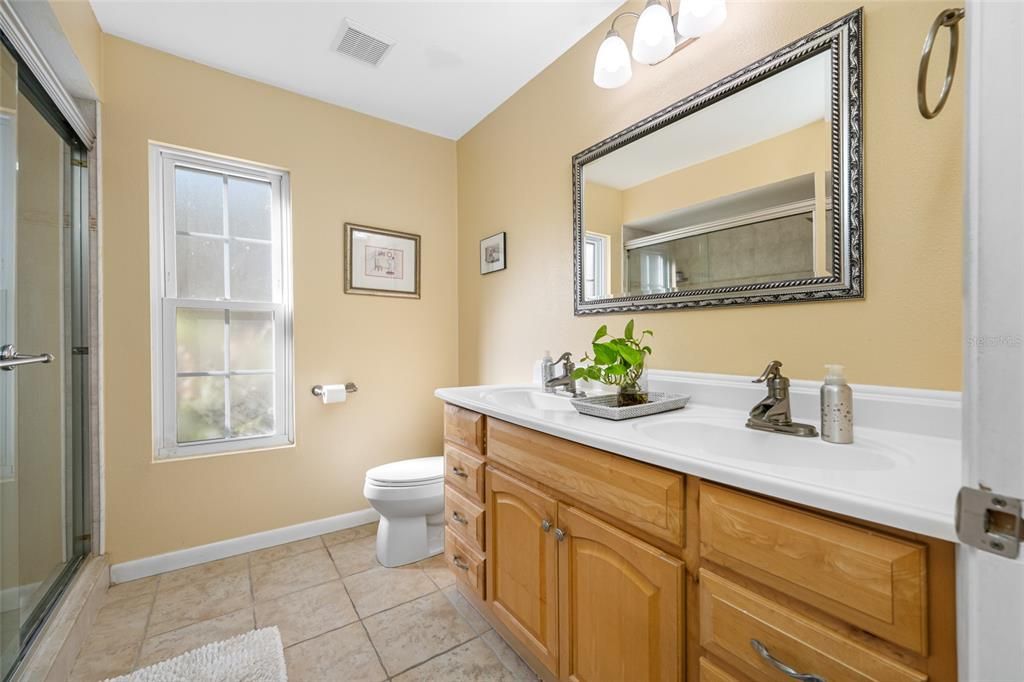 Active With Contract: $699,000 (4 beds, 3 baths, 2786 Square Feet)