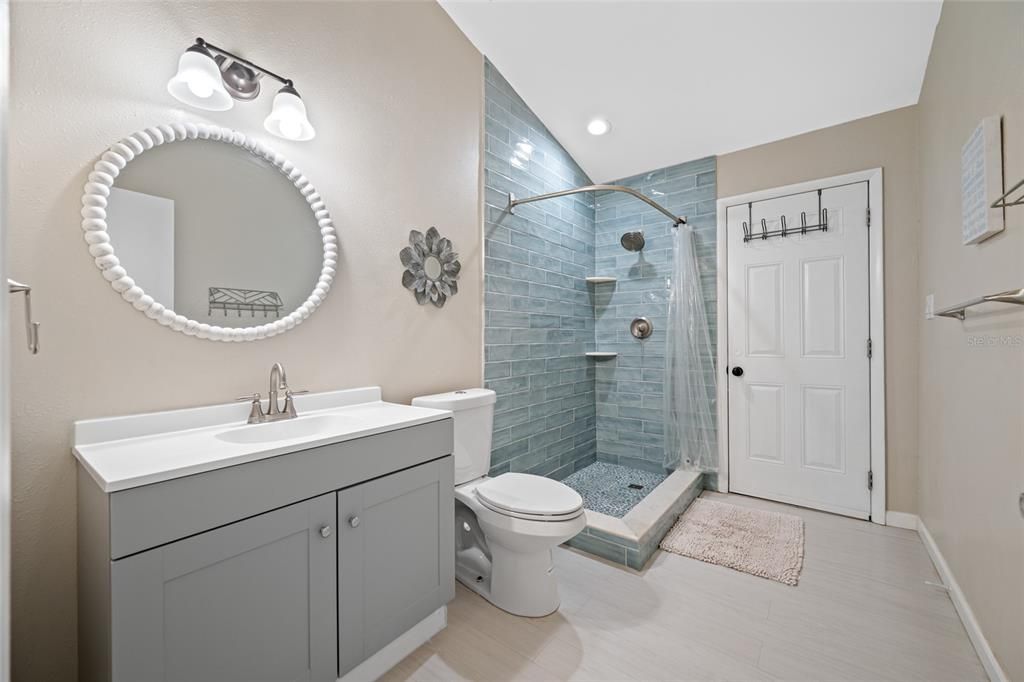 Active With Contract: $699,000 (4 beds, 3 baths, 2786 Square Feet)