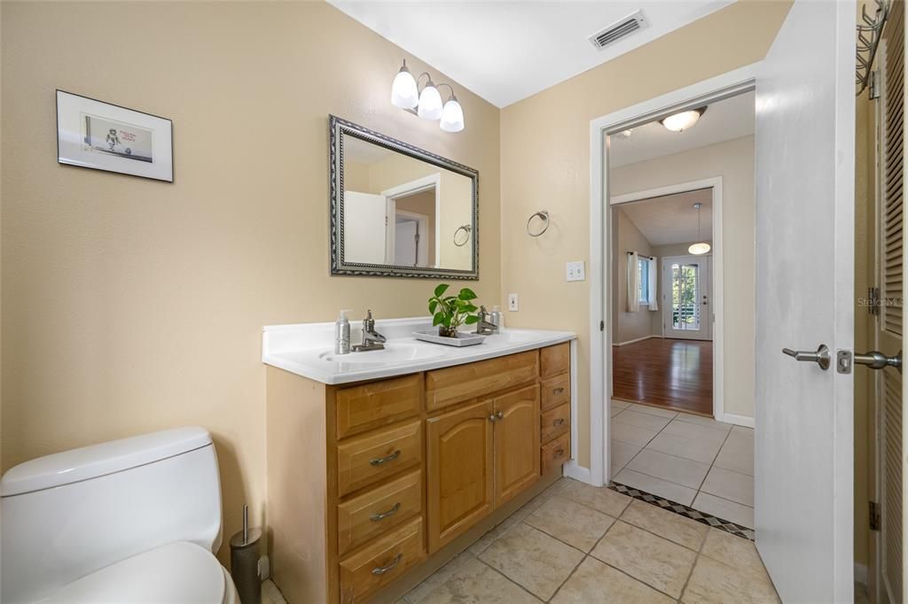 Active With Contract: $699,000 (4 beds, 3 baths, 2786 Square Feet)