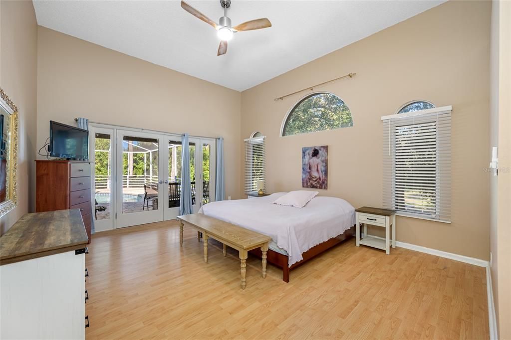 Active With Contract: $699,000 (4 beds, 3 baths, 2786 Square Feet)