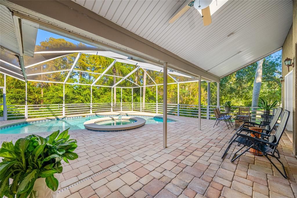 Active With Contract: $699,000 (4 beds, 3 baths, 2786 Square Feet)