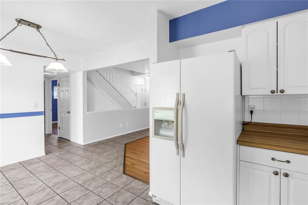 For Rent: $3,200 (4 beds, 2 baths, 1484 Square Feet)