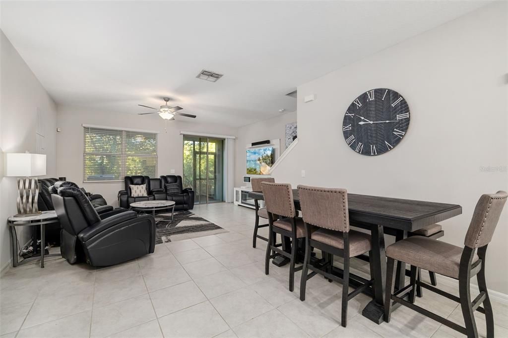 For Rent: $2,195 (3 beds, 2 baths, 1796 Square Feet)