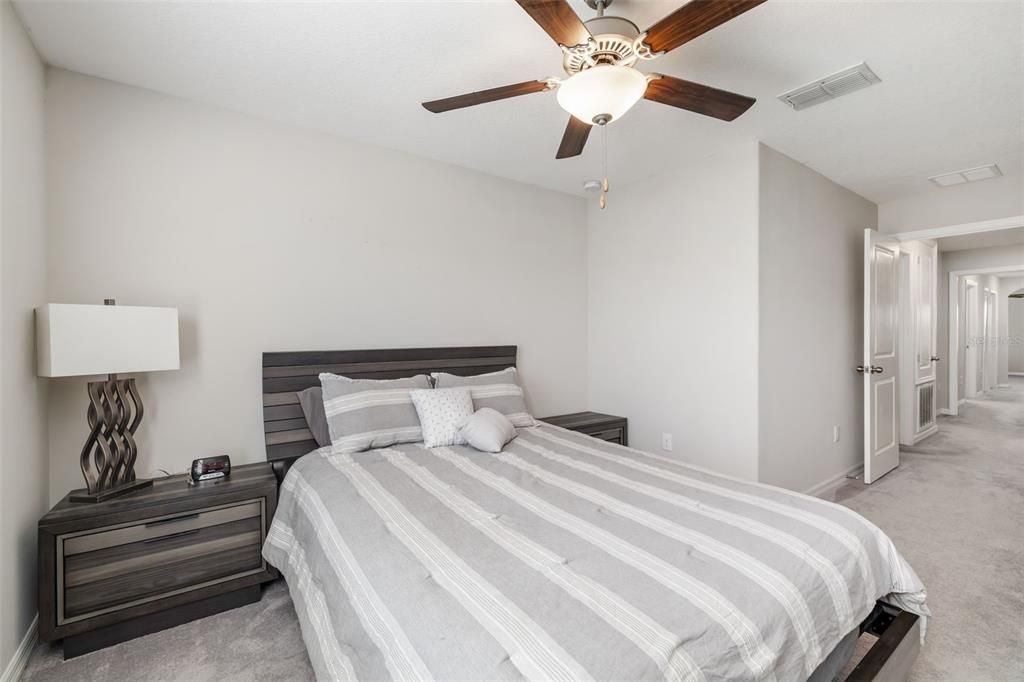 For Rent: $2,195 (3 beds, 2 baths, 1796 Square Feet)