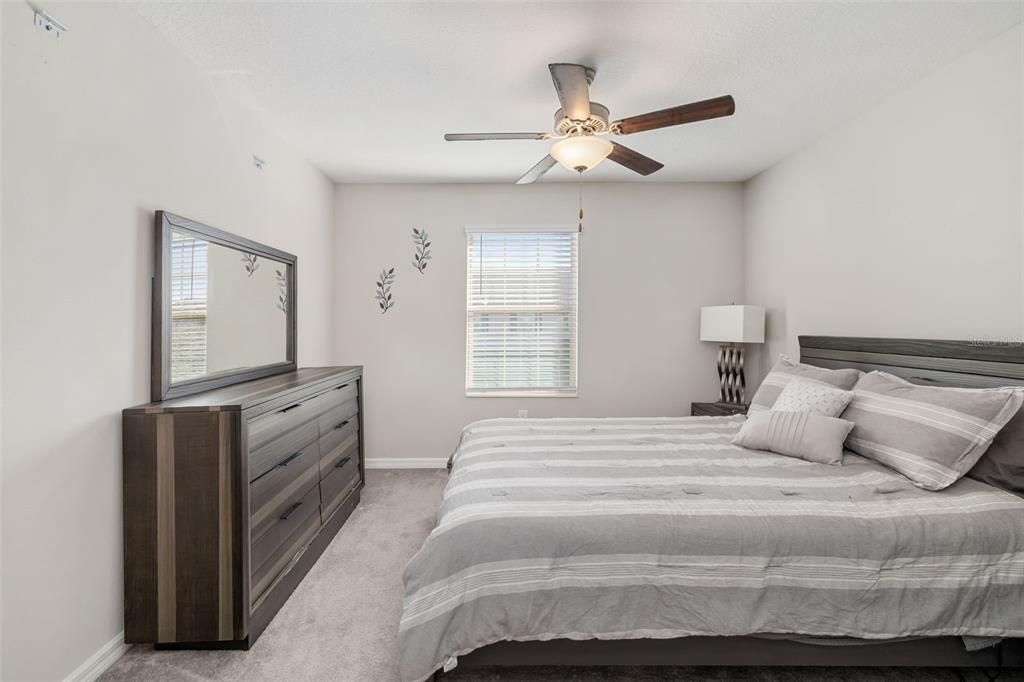 For Rent: $2,195 (3 beds, 2 baths, 1796 Square Feet)