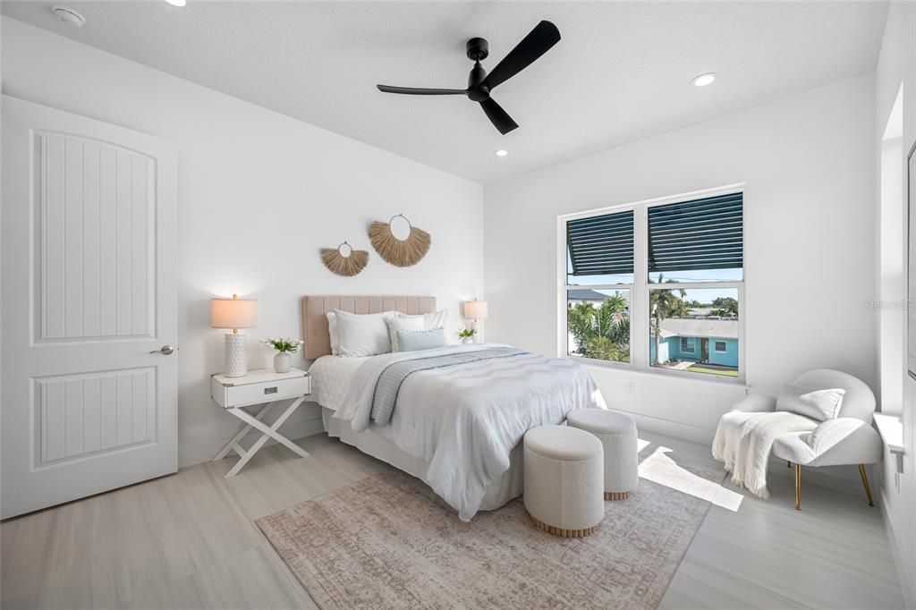 En Venta: $3,699,000 (6 camas, 5 baños, 4848 Pies cuadrados)