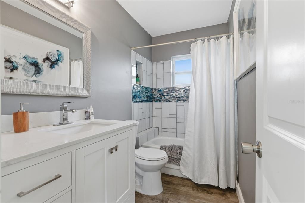 Active With Contract: $385,000 (3 beds, 2 baths, 1396 Square Feet)