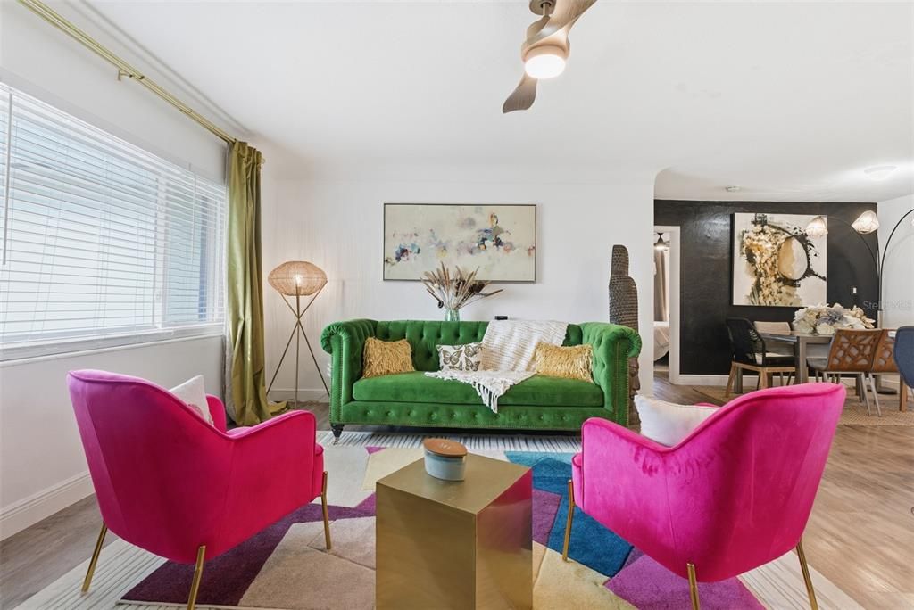 Active With Contract: $385,000 (3 beds, 2 baths, 1396 Square Feet)