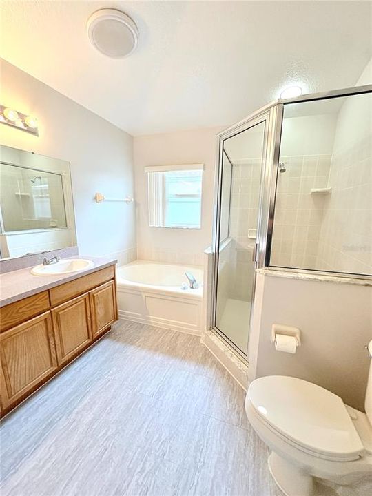 出租: $2,200 (3 贝兹, 2 浴室, 1742 平方英尺)