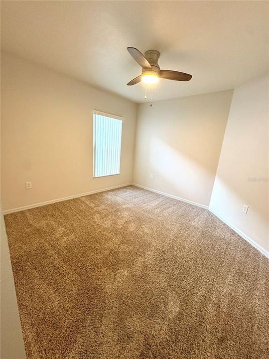 出租: $2,200 (3 贝兹, 2 浴室, 1742 平方英尺)