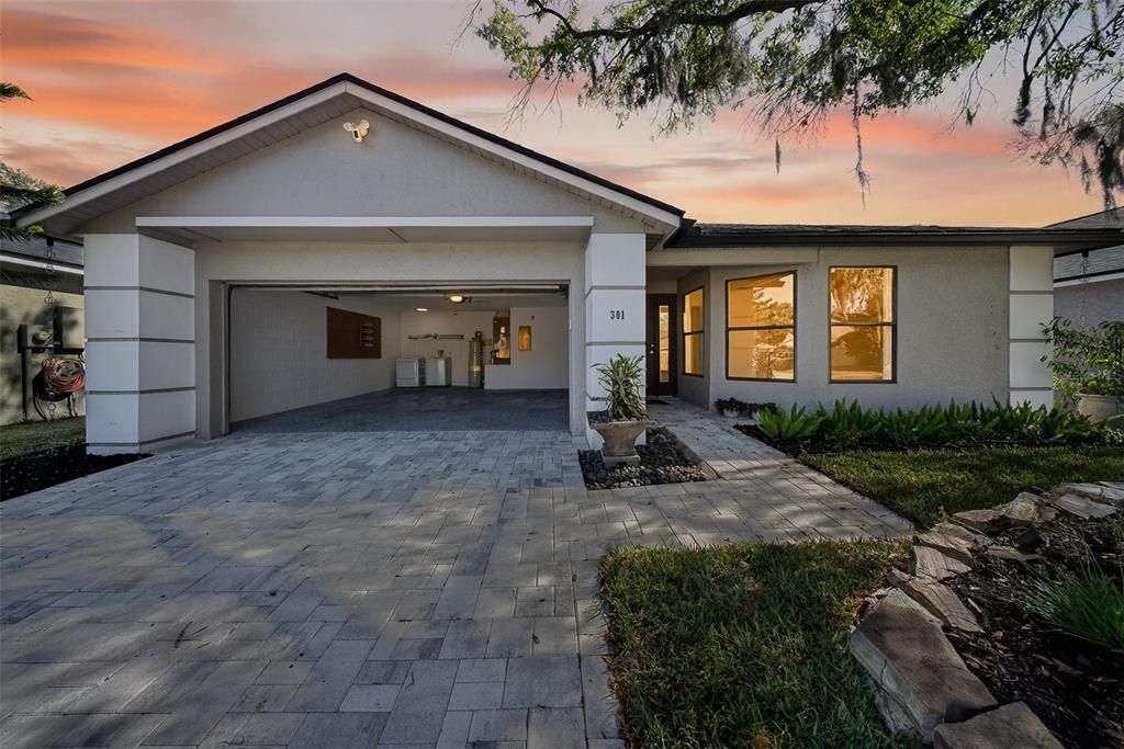 待售: $424,990 (3 贝兹, 2 浴室, 1627 平方英尺)