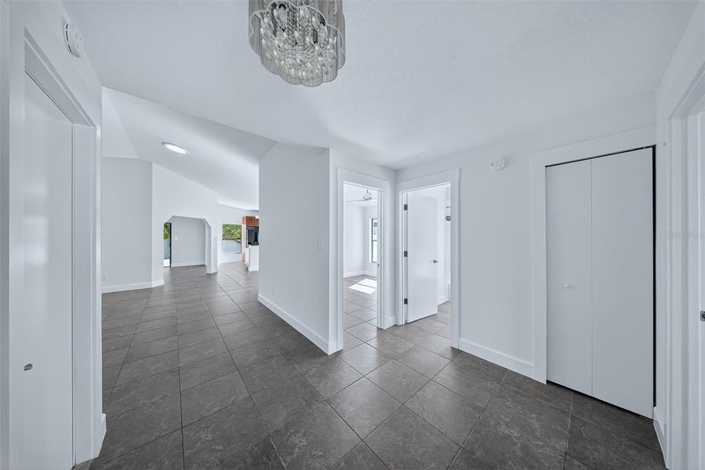 待售: $424,990 (3 贝兹, 2 浴室, 1627 平方英尺)