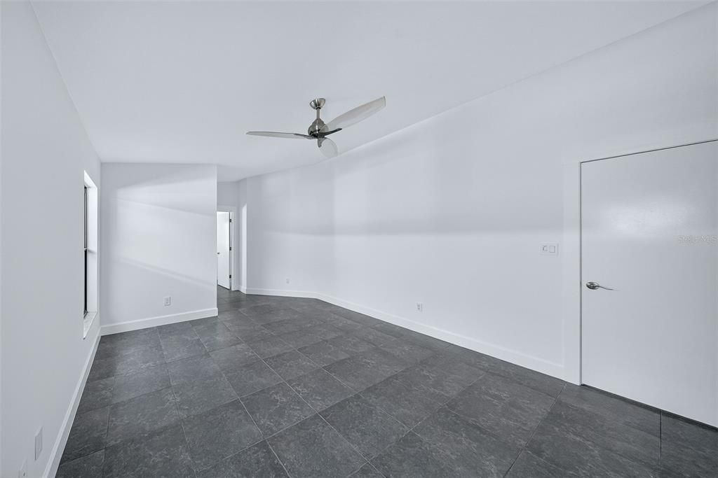 待售: $424,990 (3 贝兹, 2 浴室, 1627 平方英尺)