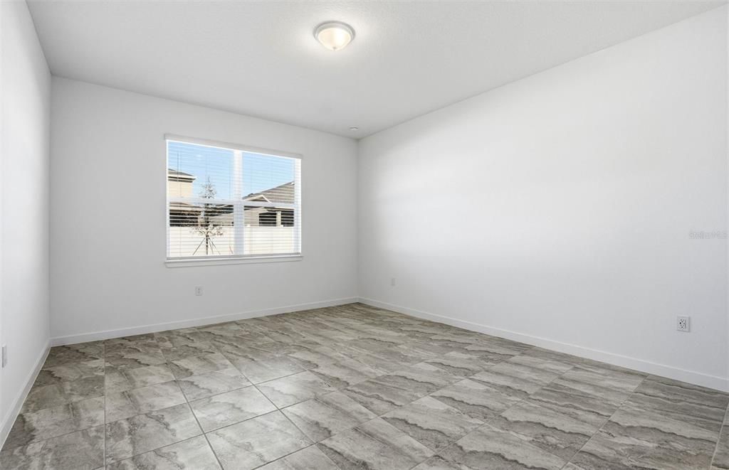 For Sale: $353,070 (4 beds, 2 baths, 1850 Square Feet)