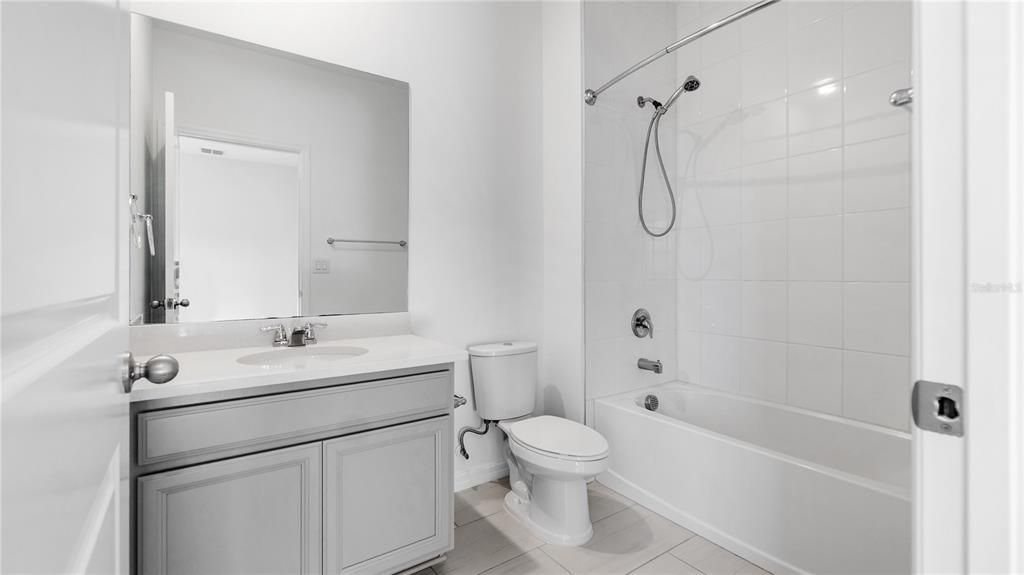 For Sale: $469,000 (5 beds, 4 baths, 3126 Square Feet)