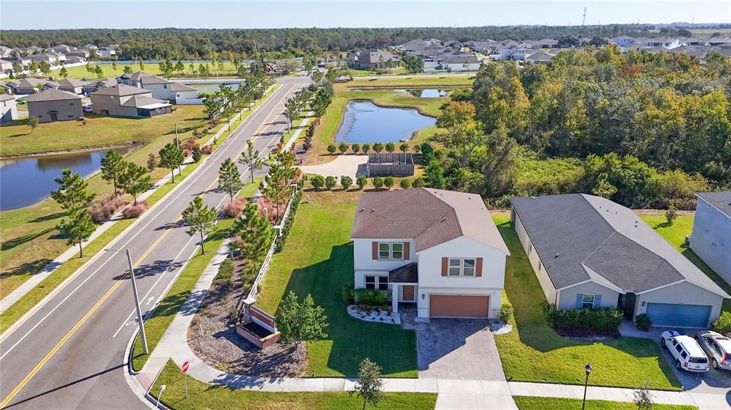 For Sale: $469,000 (5 beds, 4 baths, 3126 Square Feet)