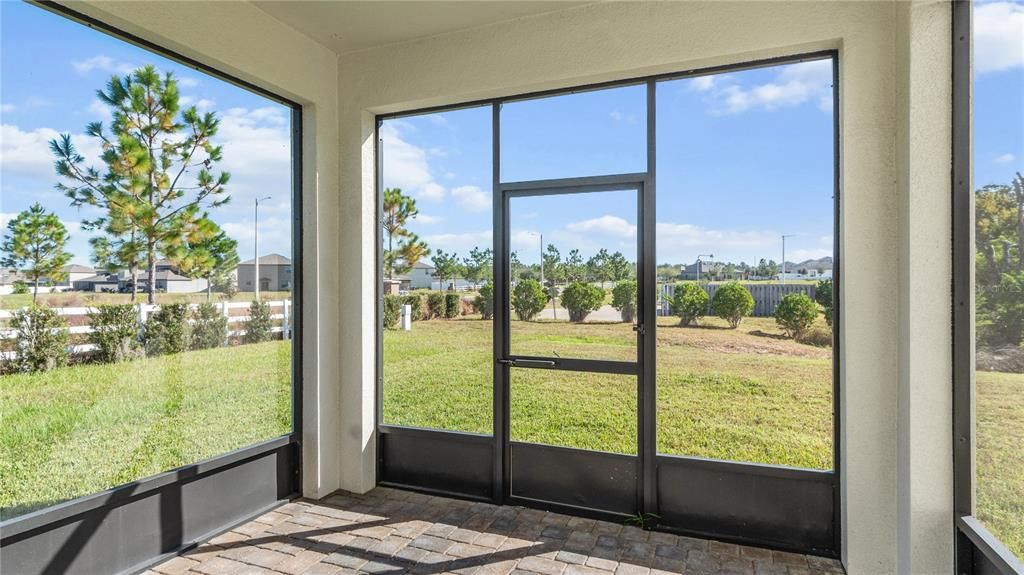 For Sale: $469,000 (5 beds, 4 baths, 3126 Square Feet)