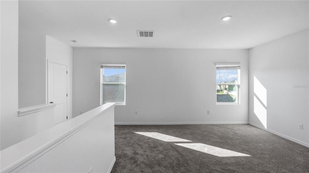 For Sale: $469,000 (5 beds, 4 baths, 3126 Square Feet)