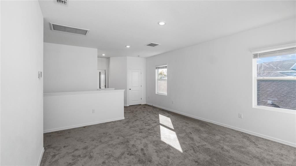 For Sale: $469,000 (5 beds, 4 baths, 3126 Square Feet)