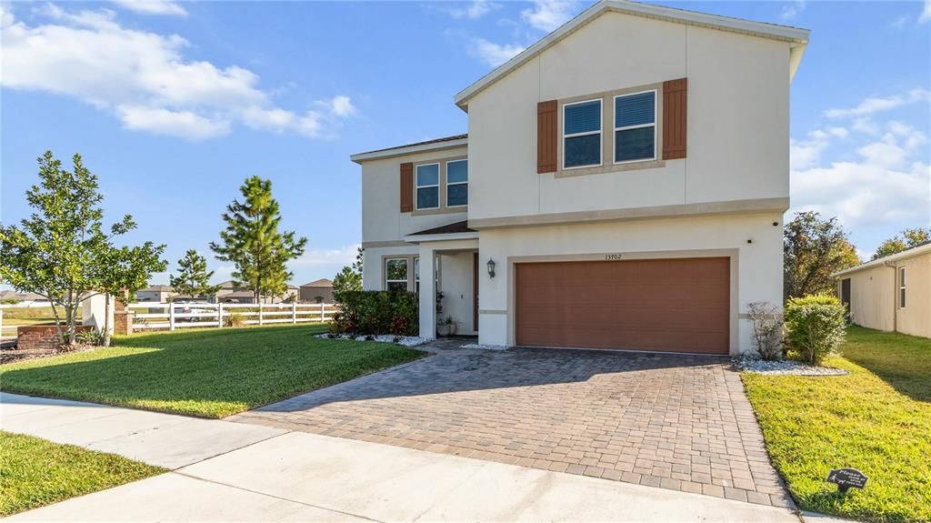 For Sale: $469,000 (5 beds, 4 baths, 3126 Square Feet)