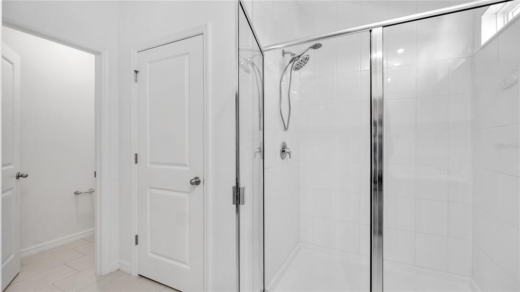 For Sale: $469,000 (5 beds, 4 baths, 3126 Square Feet)